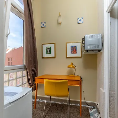 Apartment Portuguese Charm In Lisbon